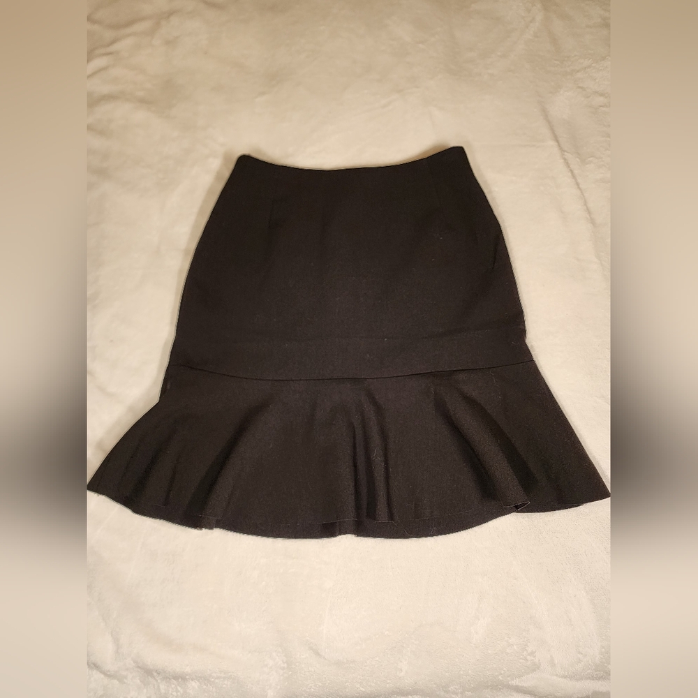 H&M Black Ruffled Fit and Flare Mini Skirt